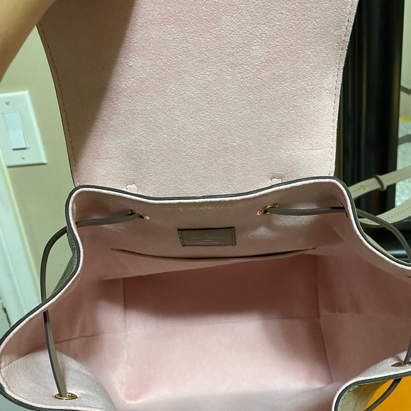 Louis Vuitton Montsouris backpack in monogram empreinte leather - Picture 7 of 10